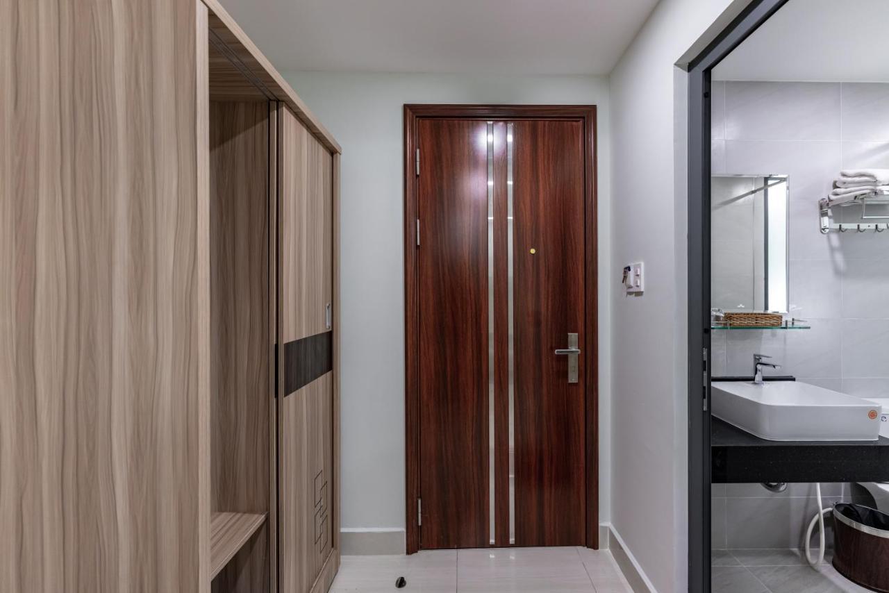 הו צ'י מין סיטי Cherry Hotel And Apartment מראה חיצוני תמונה