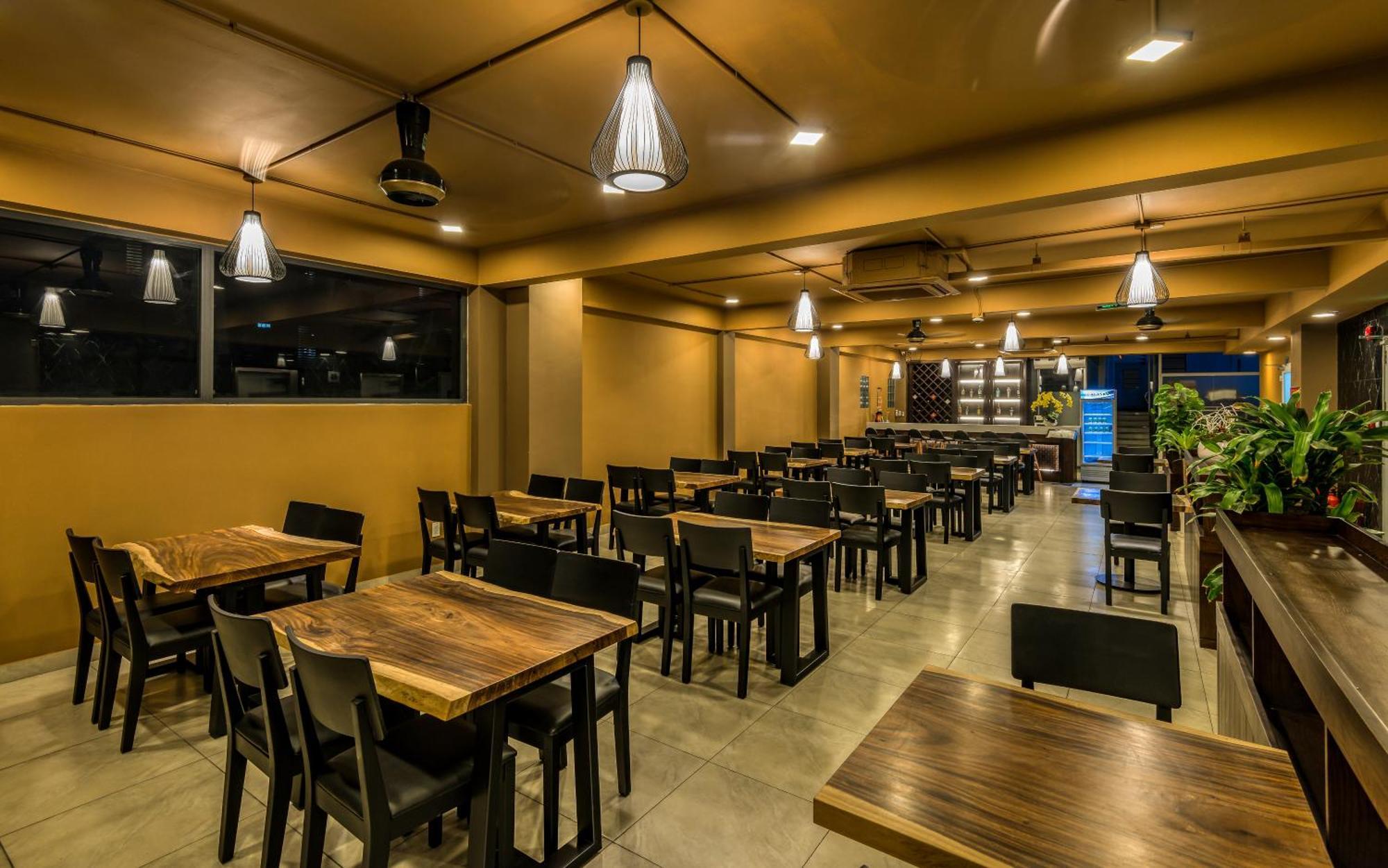 הו צ'י מין סיטי Cherry Hotel And Apartment מראה חיצוני תמונה